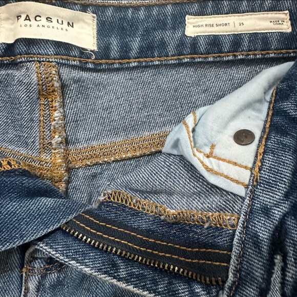 Pacsun High Rise Short - Picture 3 of 3